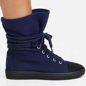 CHANEL Indigo Suede CC Logo Lace-Up Black Cap Toe Sneaker Boots Size EU37